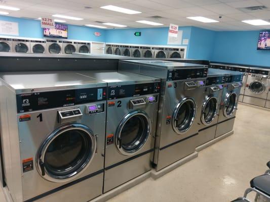 Top of the line Dexter Express washers and dryers! Brand new! Super clean!