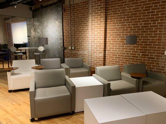 Fishbowl meeting room with theatre style seating.