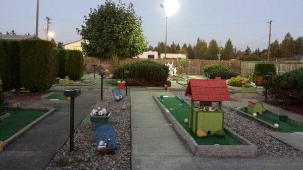 Mini golf!!!!