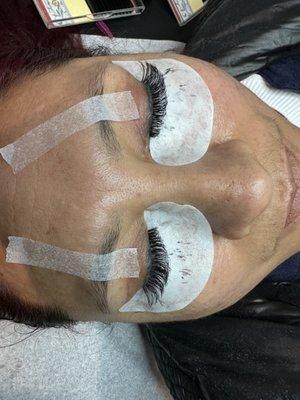 Eyelashes extension