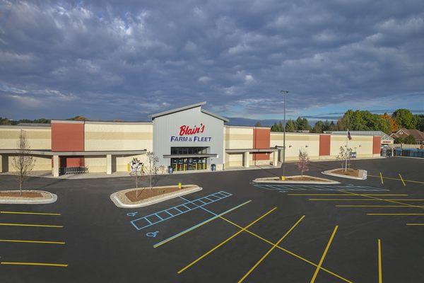 Blain's Farm & Fleet Portage storefront