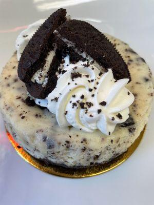 Cookies and cream cheesecake.