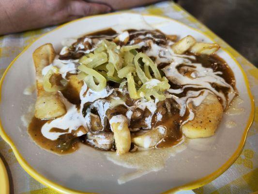 Ettouffee fries