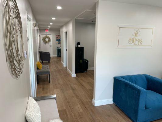 Hallway to luxurious coffee and tea bar