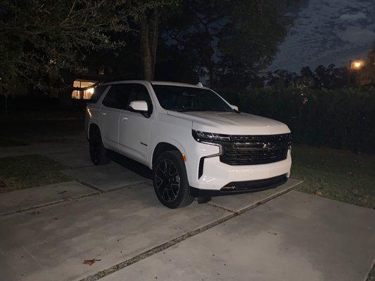 2021 Chevrolet Tahoe RST Summit white