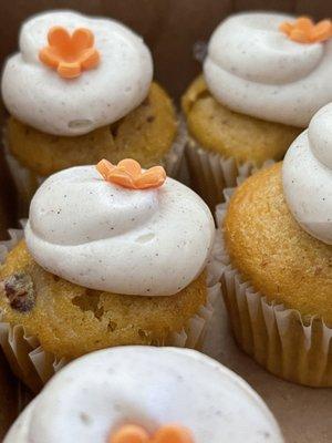 Pumpkin cupcakes