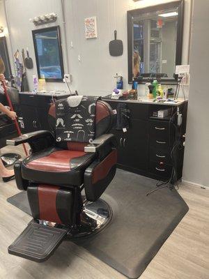 Barber chair