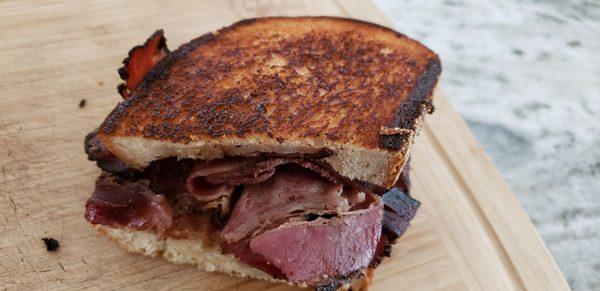 Warm Pastrami sandwich that made me