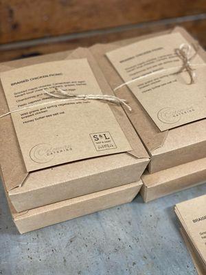 Custom individually boxed picnic lunches