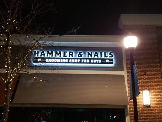 Hammer & Nails Grooming Shop for Guys