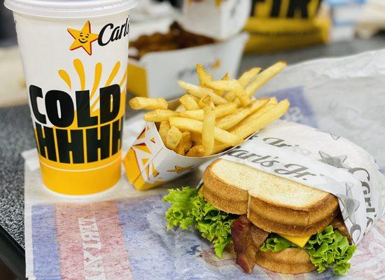 Carl's Jr.