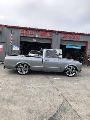 C10 on staggered u.s mags