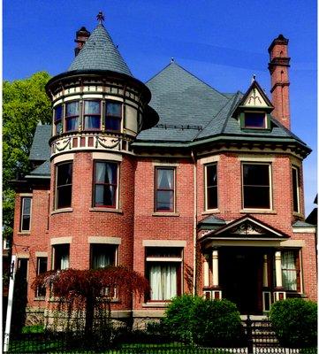 Gage Mansion front view