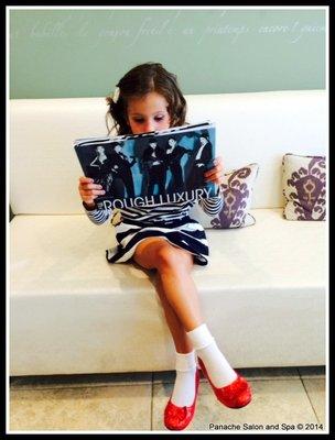 Waiting for her Spa services while enjoying our relaxation room, Paris.