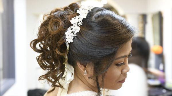 Wedding day hair!