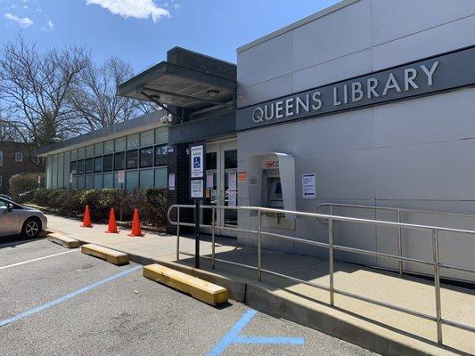 Queens Public Library - Fresh Meadows