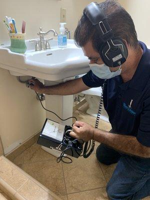 Water leak detection under a bathroom sink in Los Angeles, CA home.We use cutting-edge equipment to get the job done right. A+ BBB rating.