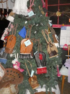 A TREE FULL OF BOOT PURSES, WINE BAGS, SADDLE FLAG BAGS AND CHILDRENS PURSES....YA GOTTA SEE THEM