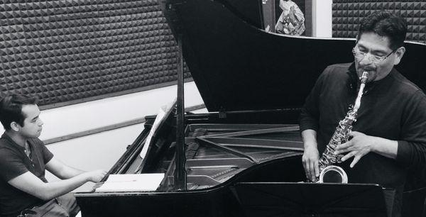 Rehearsing with pianist François-Xavier Poizat; 5/17