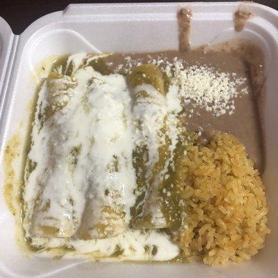 Green enchilada plate - 3 enchiladas- so good!