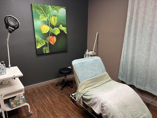 One of our larger treatment rooms!