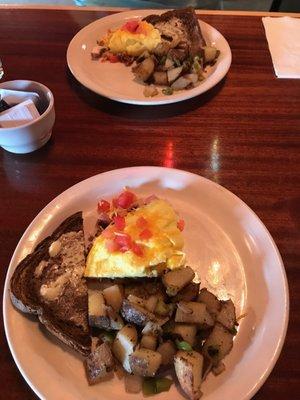 We asked our omelette to be shared, so they even plated it separately