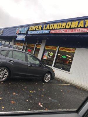 Hands down best laundromat I been to ,, I kinda like CT