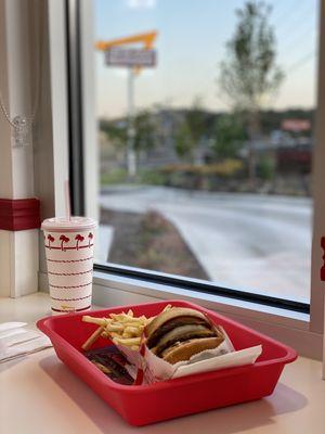 In-N-Out Burger