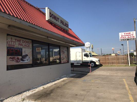 The Donut Palace