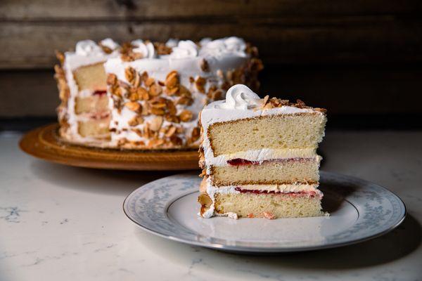 Fresh Cakes Daily
Featured: Strawberry Almond Crunch