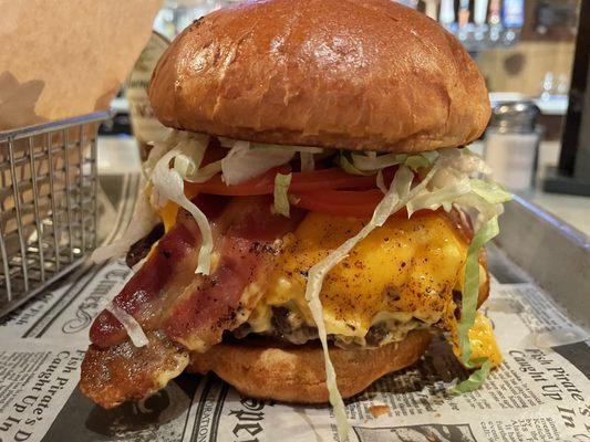 Bacon Mac N Cheese Burger