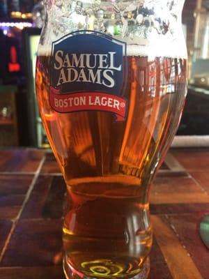 Sam Adams 22 for 5$? Crazy! And you get to keep the glass! I like it.