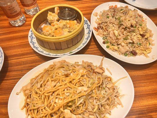 Chicken lo mein, combo fried rice, shrimp+pork su mai