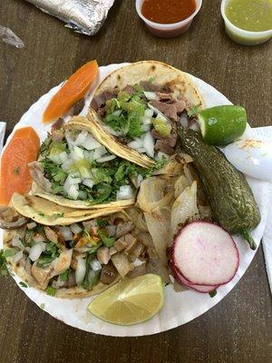 tacos de buche y lengua