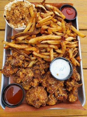 fried cauliflower, small fries, Mac and cheese