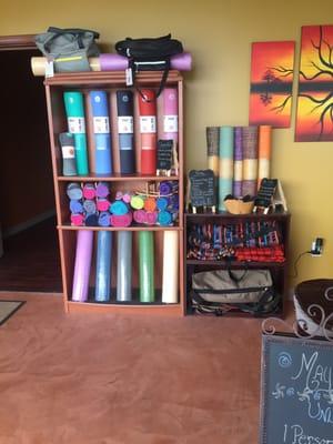 Manduka and yogitoes retail!