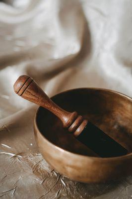 Singing bowl