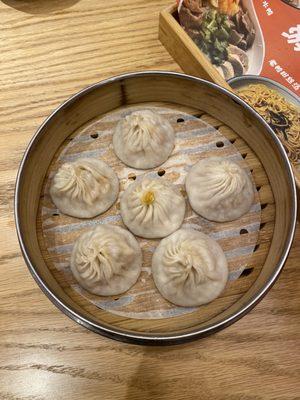 Crab soup dumplings