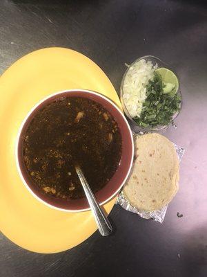 Rica birria de borrego