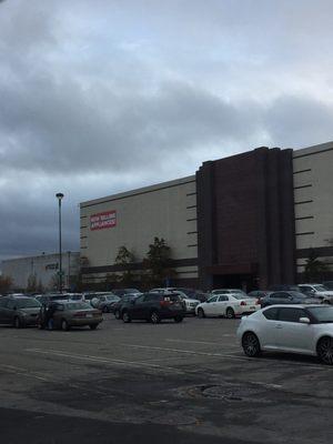 JC Penney of North Attleborough -- Emerald Square Mall : 999 South Washington Street / Route 1, North Attleborough               Storefront