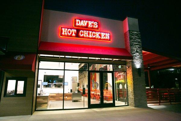 Dave's Hot Chicken - Exterior Pic 2