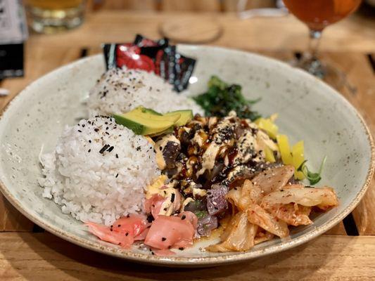 Hapa poke bowl