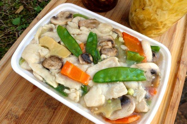 Moo Goo Gai Pan. If you ever saw this on the menu and were wondering what it was, well, here ya go.