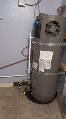 New unit Rheem 50 gal hybrid WH. Looks better than when Belfast arrived to begin. Thanks Brian