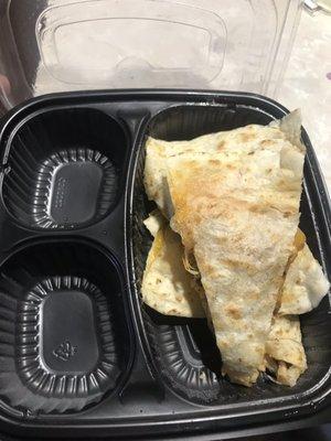 The quesadillas that are supposed to have pico and sour cream