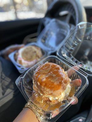 Glazed donut with caramel/peanuts with extra caramel. My husband had Snicker doodle cookie with strawberry ice cream & cheesecake bites