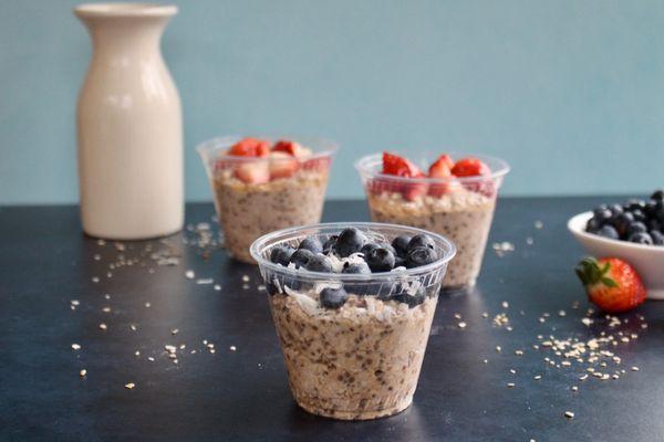 Blueberry and strawberry overnight oats