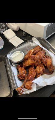 Jukebox wings!!!!! I had them sent to my work from FOOD Richmond Hill. The BEST!