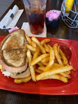 Turkeys Reuben & fries