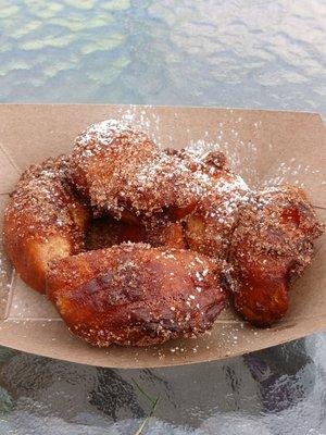 Apple fritters